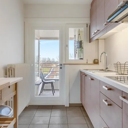 Trendy & Zonnig Vlak Bij Zee Met Parking Apartment Ostend
